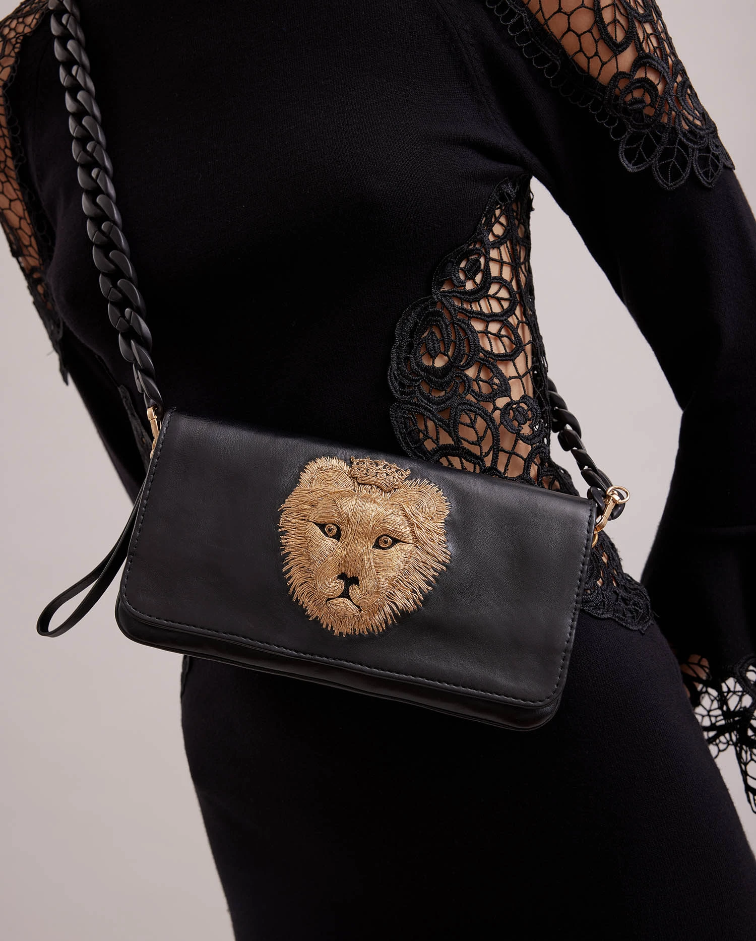 Curious Handbag - Image 3