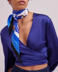 Pica Scarf